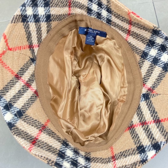 Burberry London Lambswool Plaid Print Bucket Hat - Picture 4 of 6